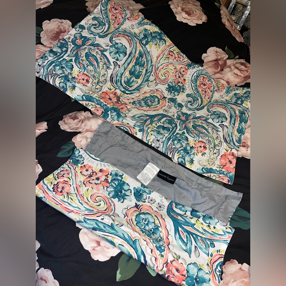 Nanette Lepore ~ Floral Pillow Case Set ~Multicolor~ 2 ~ King ~ Cotton Blend